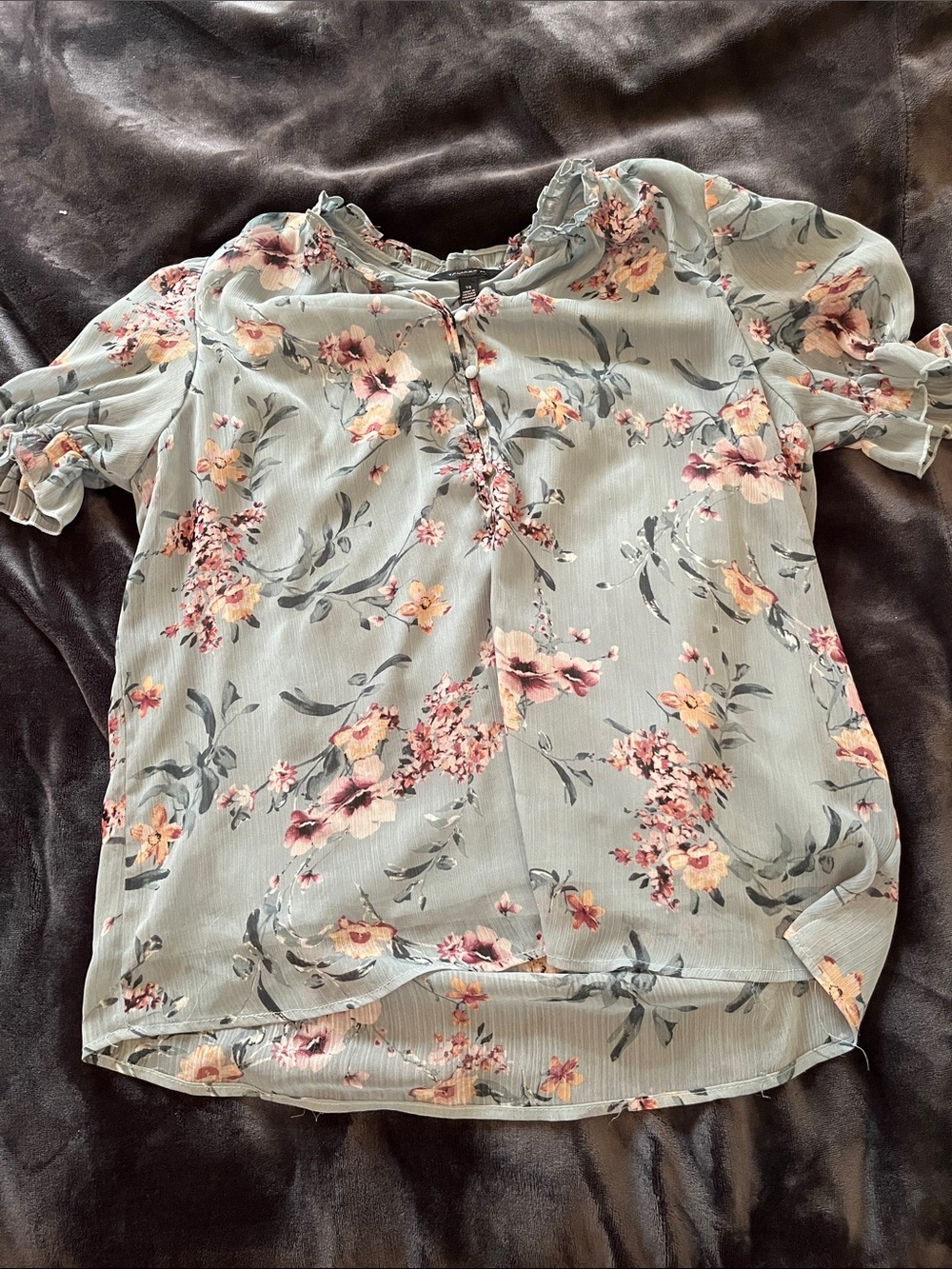 Floral Ruffle Short Sleeve Floral Blouse - Sage Green pink flowers L